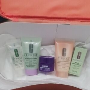 Clinique Skin Care Collection Plus Travel Case